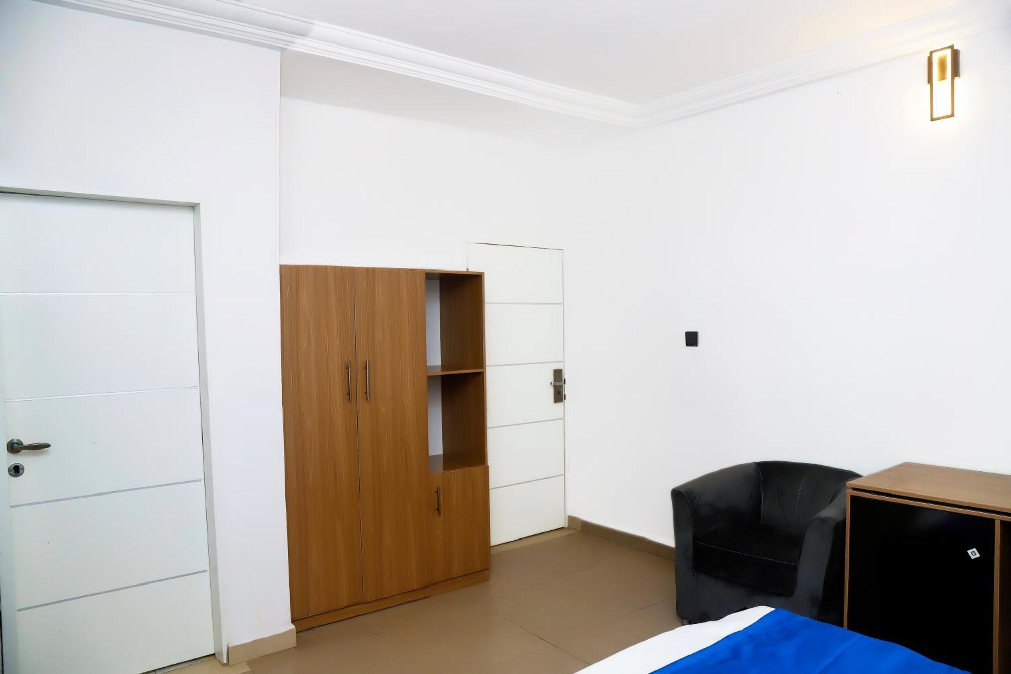 Western Dreams Hotel Abuja Buitenkant foto